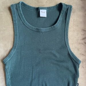 Aritzia TNA tank